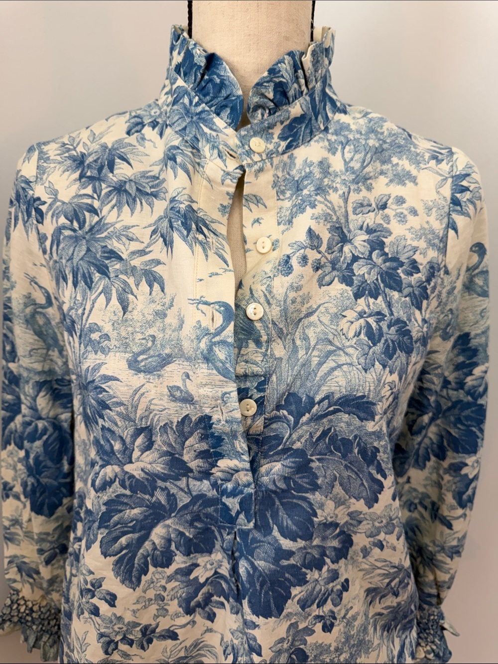 Hyacinth House Tuckernuck Misty Blue Toile Tegan Popover.  Sz Small - Picture 5 of 15